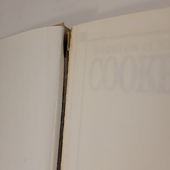 Vintage Junior League Of Houston Cookbook 1992 Hardback Pre-Owned No Dust Cover - Picture 10 of 10